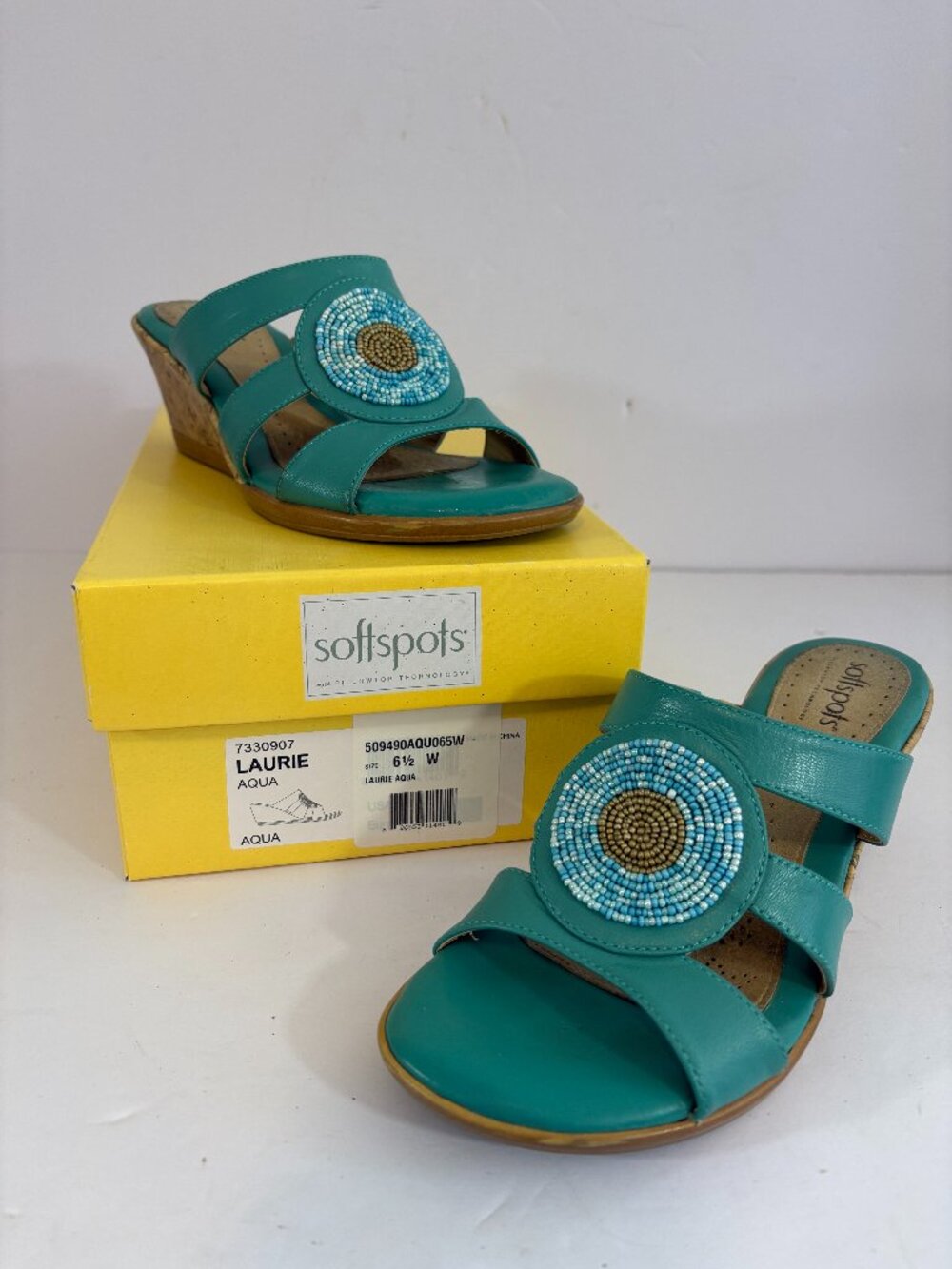 Softspots Laurie Wedge Sandals Aqua 6.5 Wide